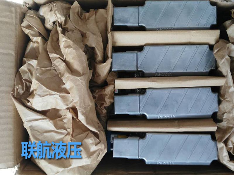 力士乐比例阀 0811404612  4WRPEH 6 C4 B24L-2XG24K0A1M
