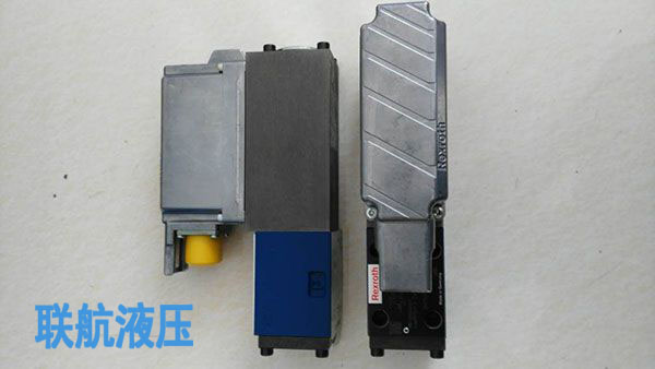 力士乐比例阀0811404059 4WRPH10C3B100L-2XG24Z4M